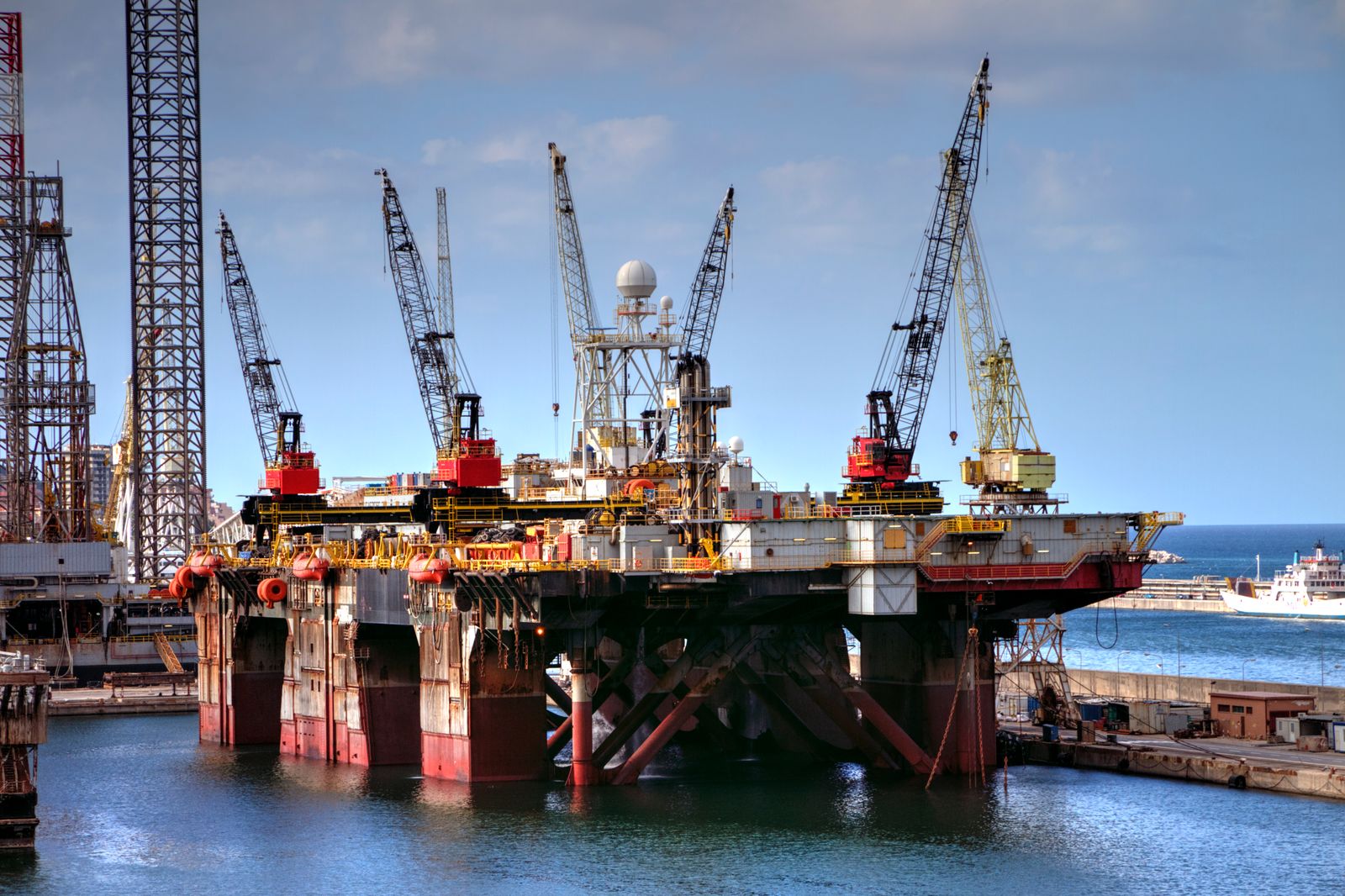 Offshore engineering platform positioned in a harbor
