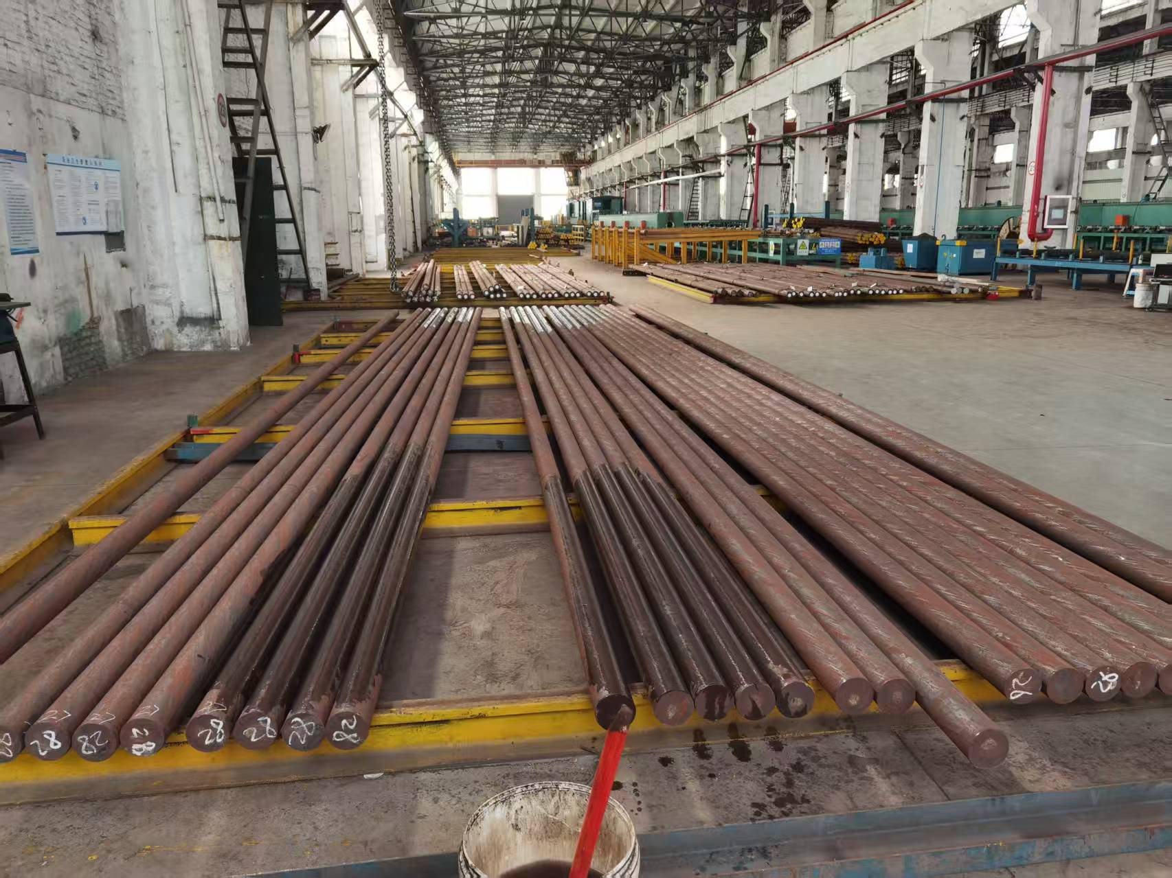 JOTAIN round steel bars with visible bundled product identification